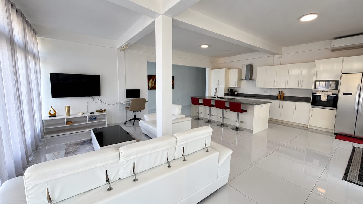 2-bedroom villa Rodney Bay living room, Paris Villas