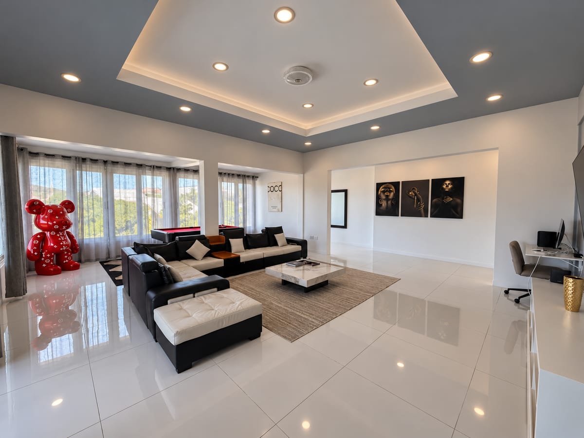 5-bedroom villa Rodney Bay living room, Paris Villas