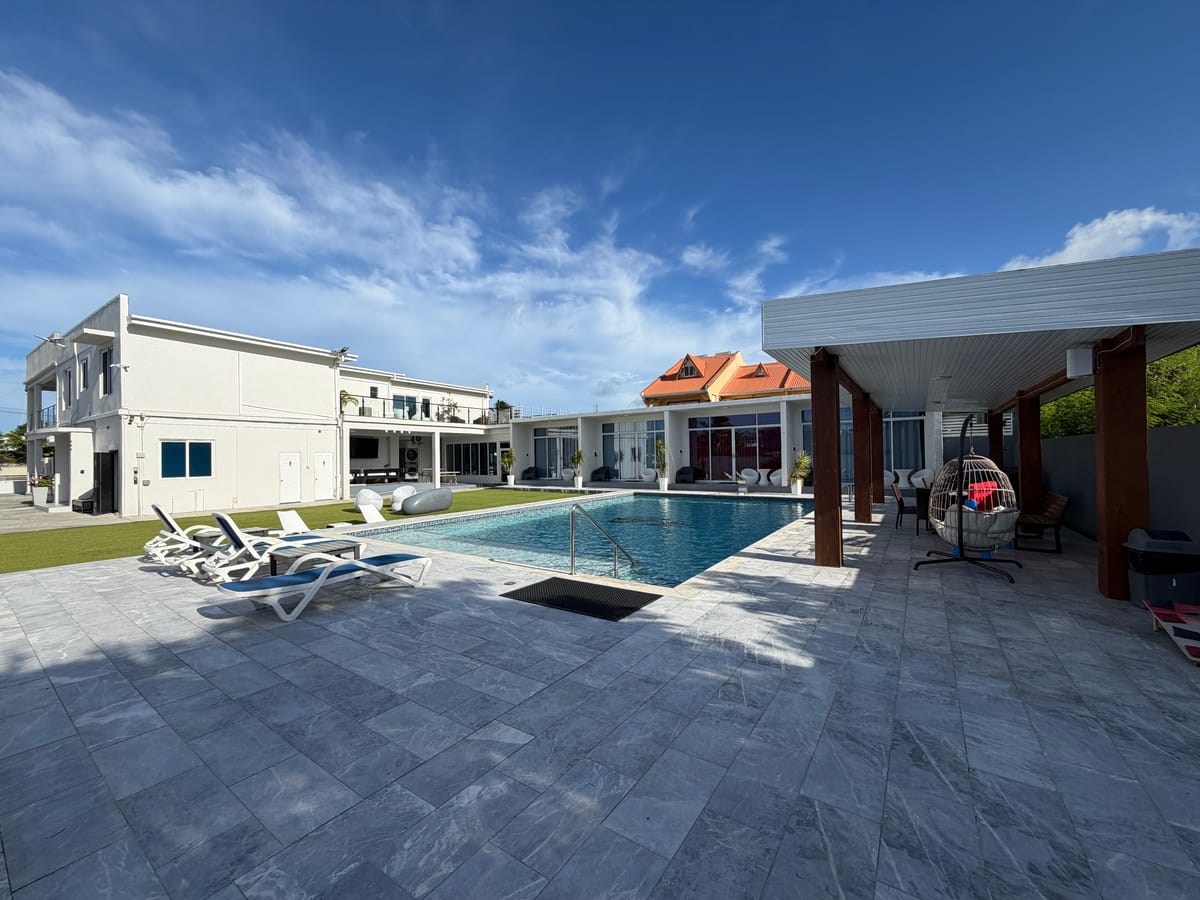 Paris Villas Rodney Bay pool deck cabana Saint Lucia, Paris Villas